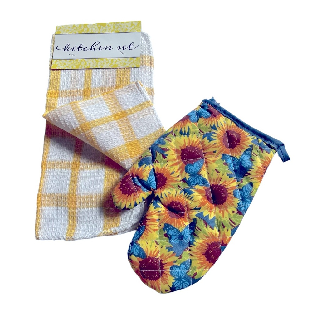 Oven Mitt and Dish Cloths Butterflies and Sunflowers Yellow White Blue
